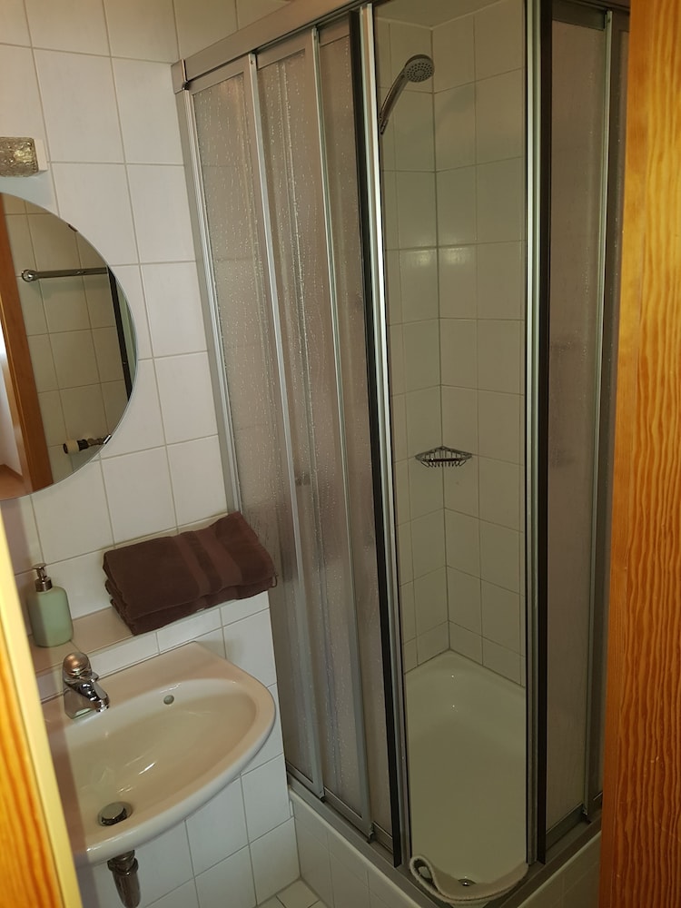 Triple Room - Photo 9