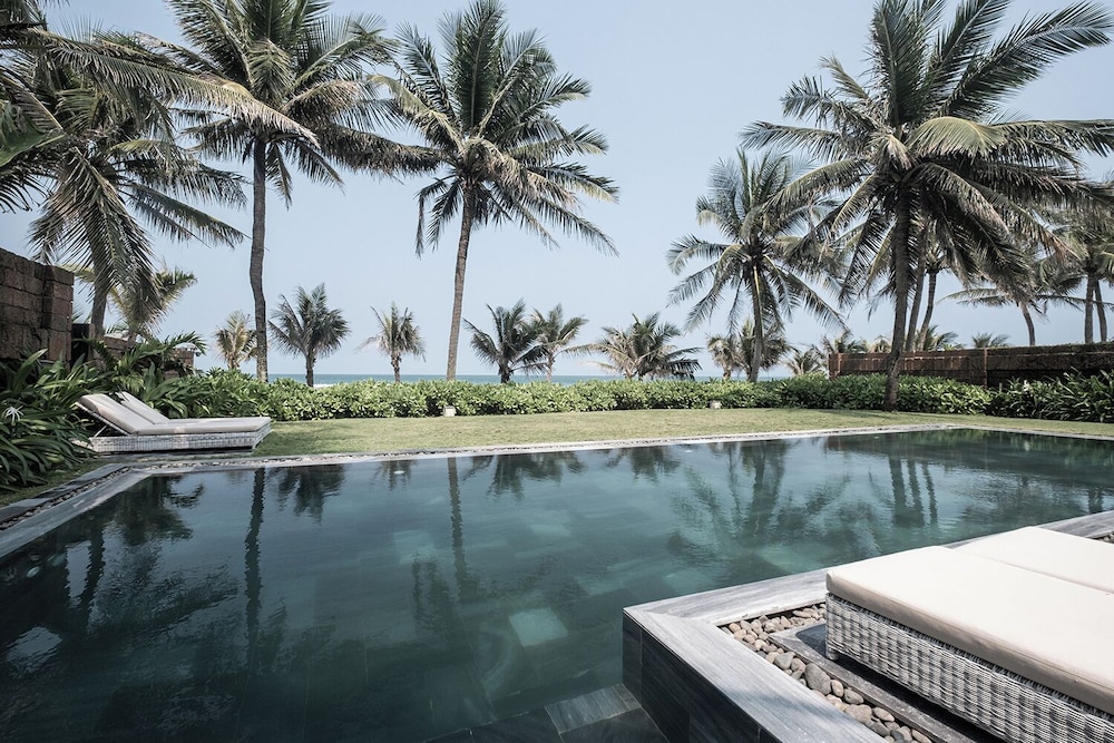 2 Bedroom Pool Villa, Oceanfront (Spa Inclusive) - Photo 4