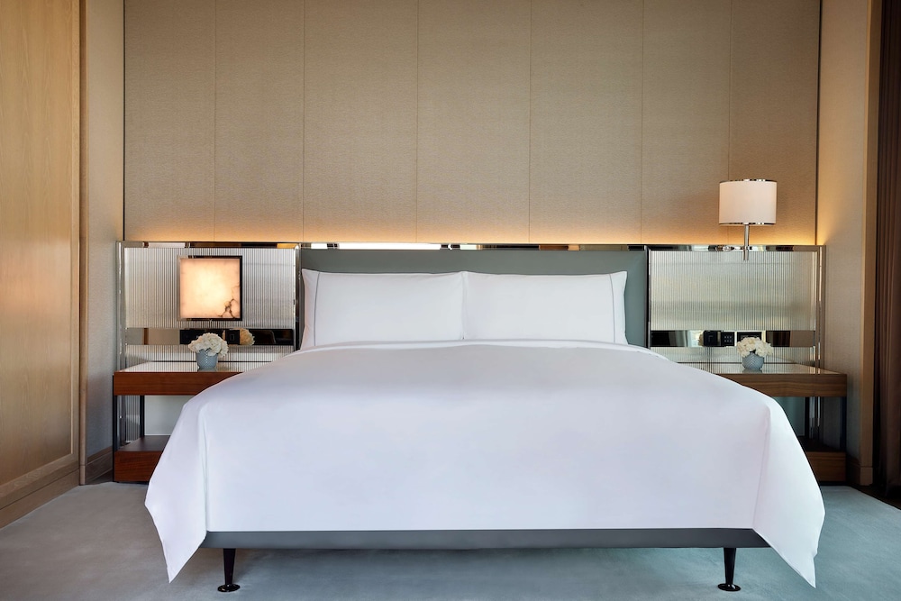 Superior Room, 1 King Bed, City View - Photo 6