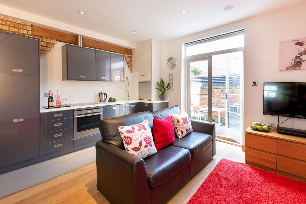 Comfort Apartment, 2 Bedrooms, Non Smoking photo 1