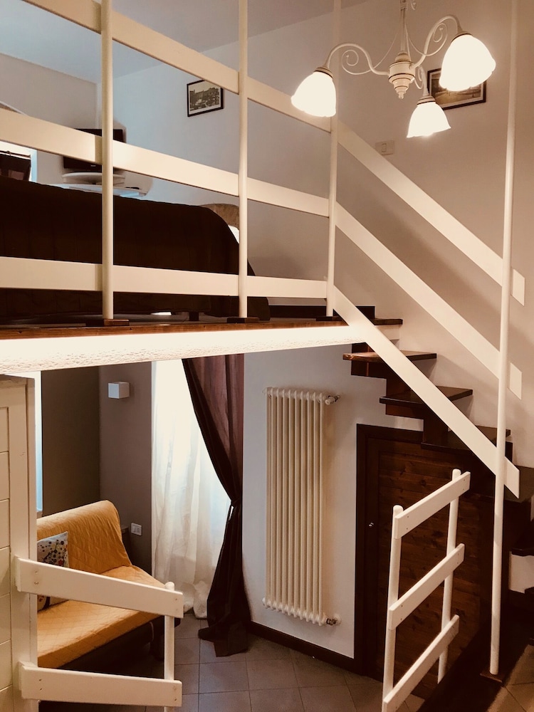 Classic Triple Room - Photo 5