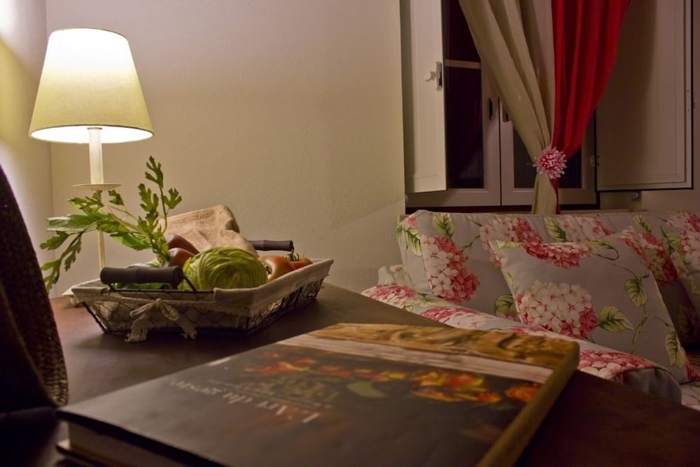 Apartment, 1 Bedroom, Kitchenette photo 3