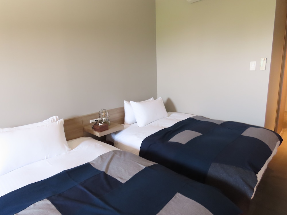 207 Penthouse Twin,only Shower (Non-smoking)