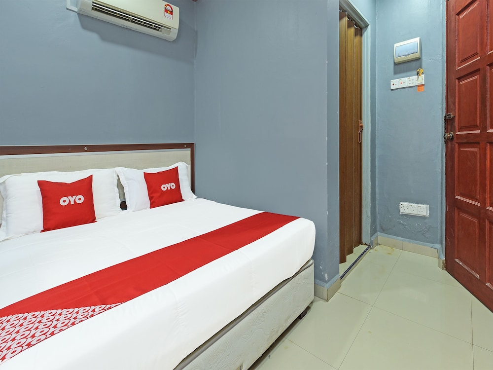 Deluxe Double Room, 1 Queen Bed photo 2