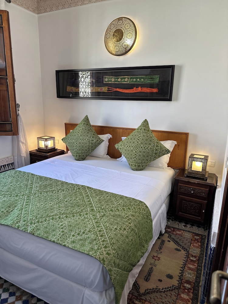 Standard Double or Twin Room photo 1