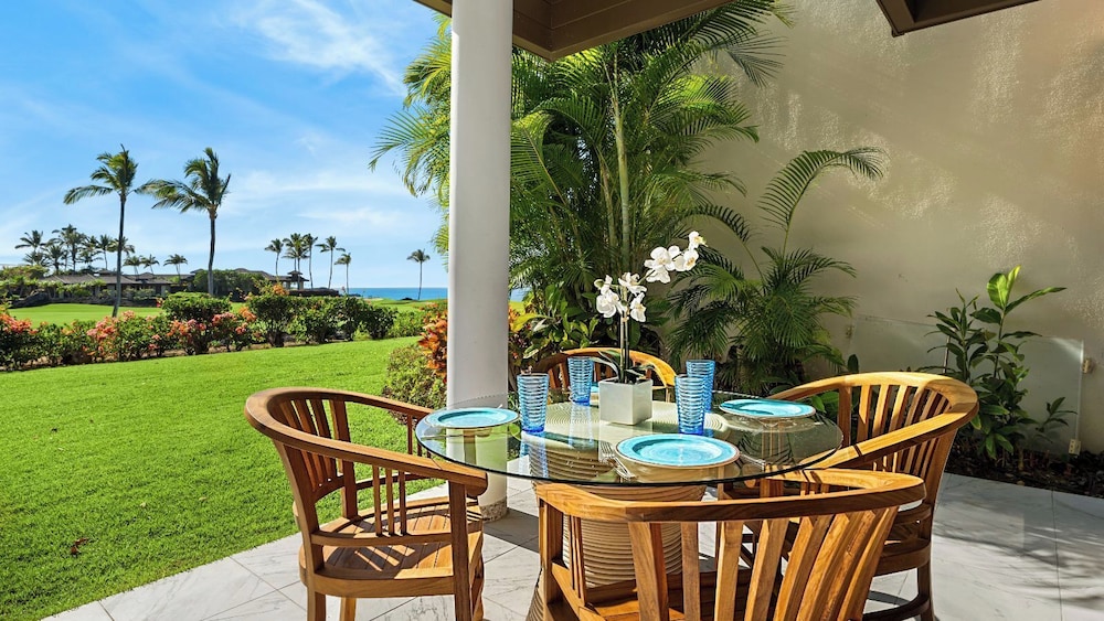 Condo, Multiple Beds, Lanai, Ocean View (Mauna Lani Point F106)