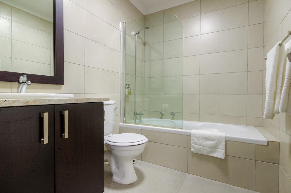 Standard Room, 2 Twin Beds, Harbor View photo 2