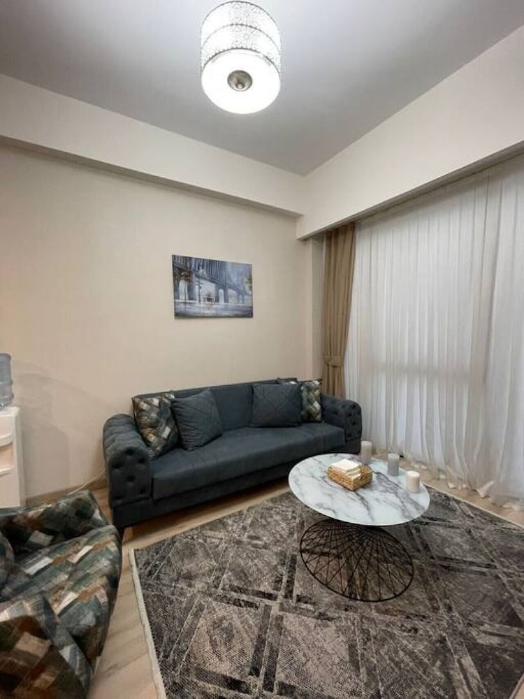 Apartment, Smoking photo 3