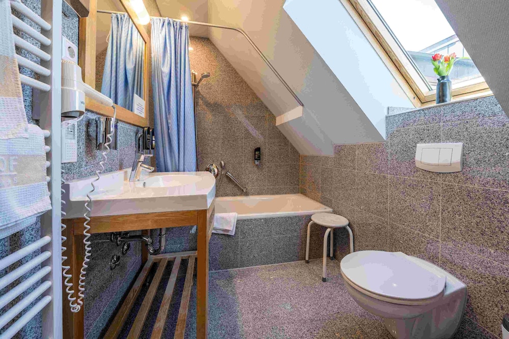 Business Double Room photo 2