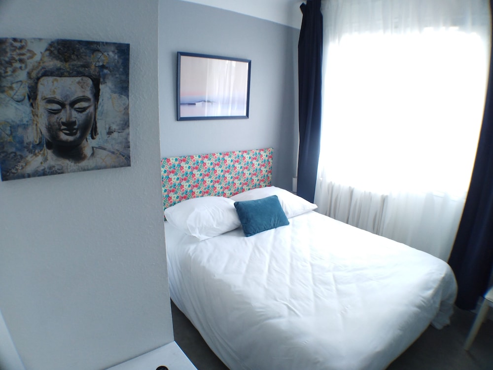 Double Room (2nd floor)
