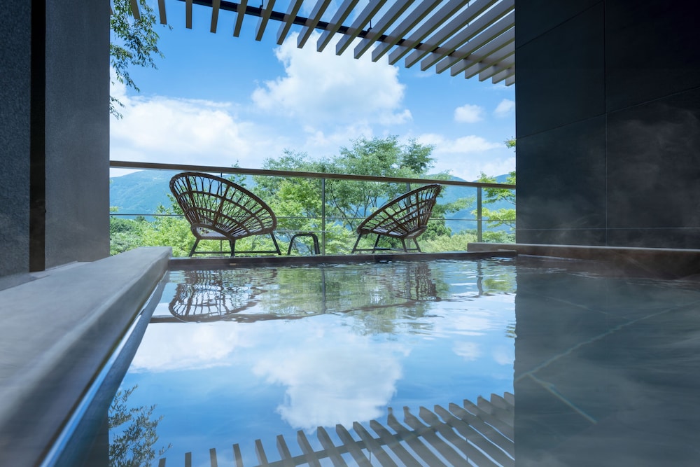 Japanese-style Suite with Outdoor Bath RB2 - Photo 15