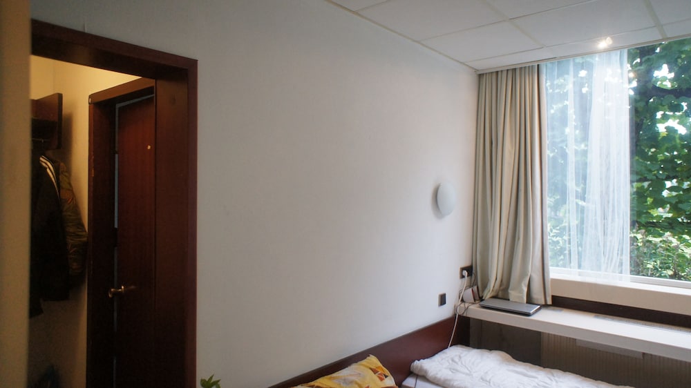Standard Single Room photo 3