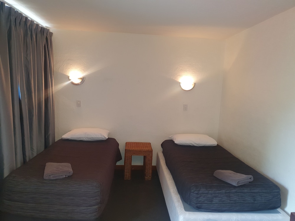 Basic Single Room, 1 Bedroom, Non Smoking, Sea View