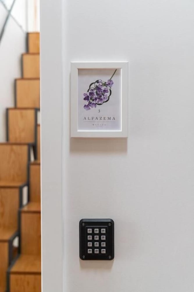 Signature Studio Suite photo 3