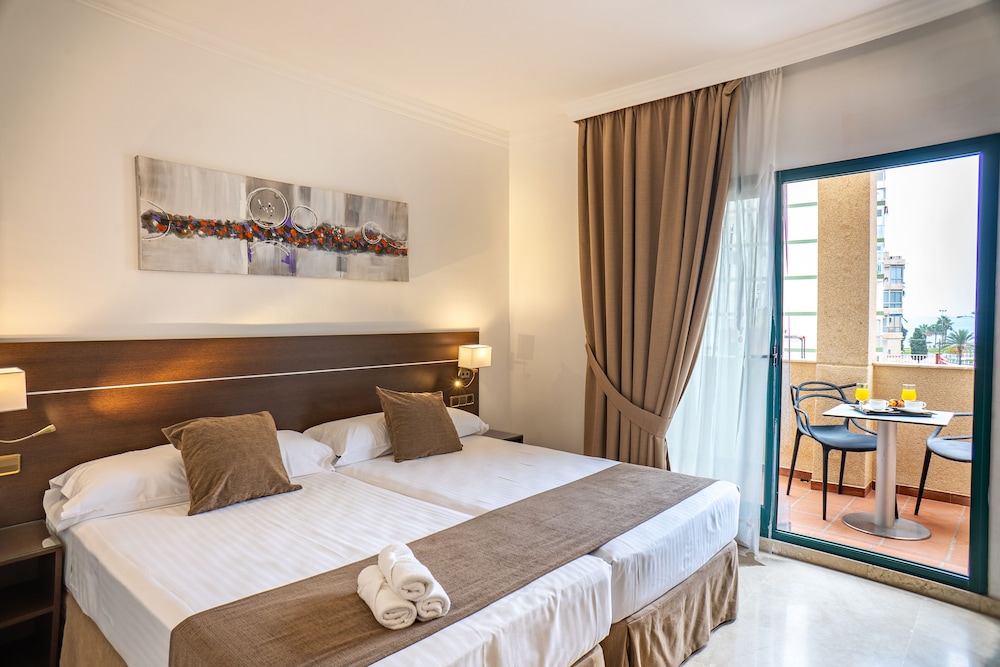 Double Room - Photo 4