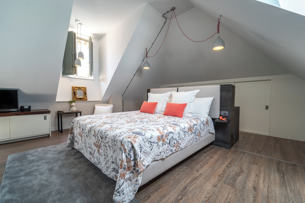 Suite (Loft)