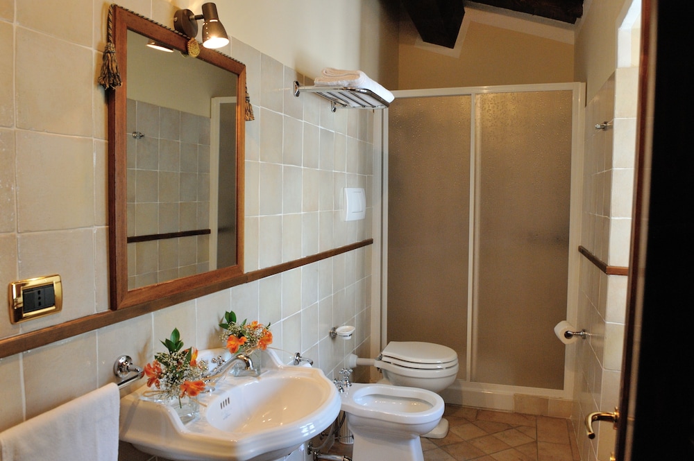 Standard Apartment, Valley View photo 3