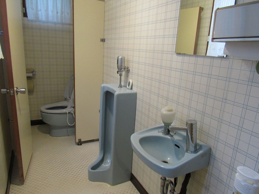 Twin Room, Non Smoking photo 2