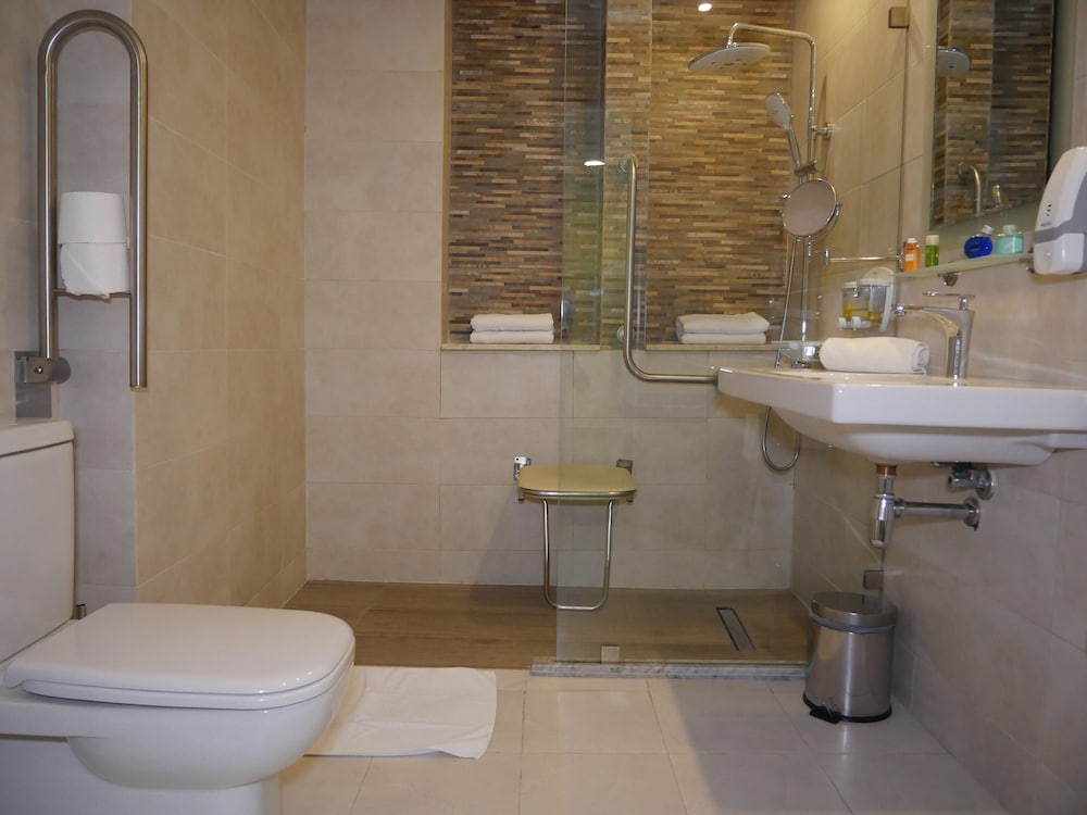 Premier Double or Twin Room - Photo 2