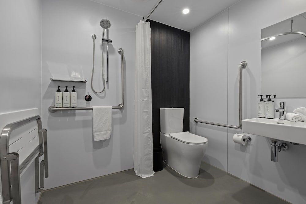 Little Lux Accessible Studio photo 2