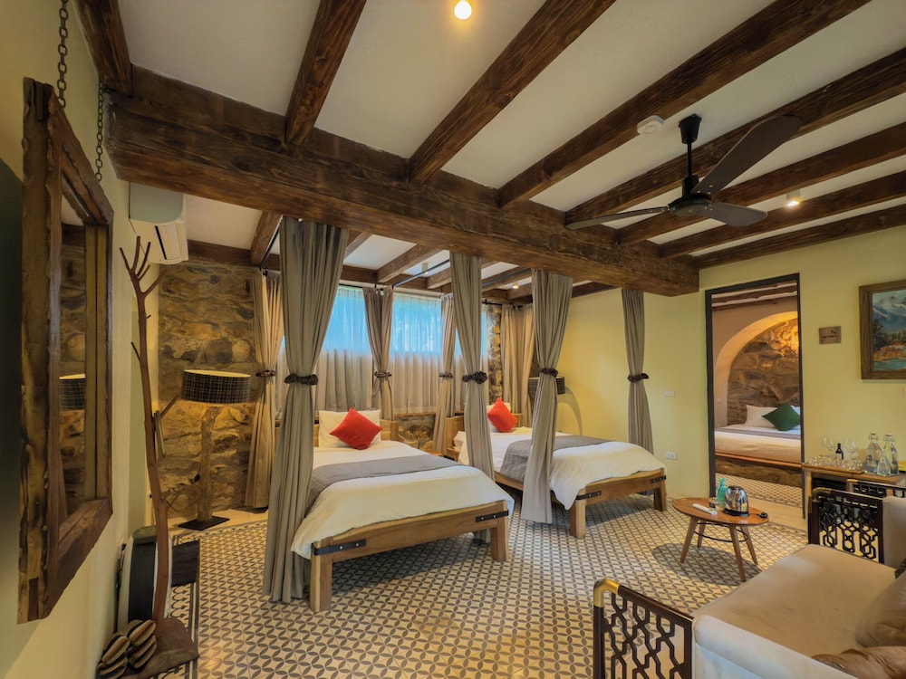 Family Suite, 2 Bedrooms, Patio, Pool View