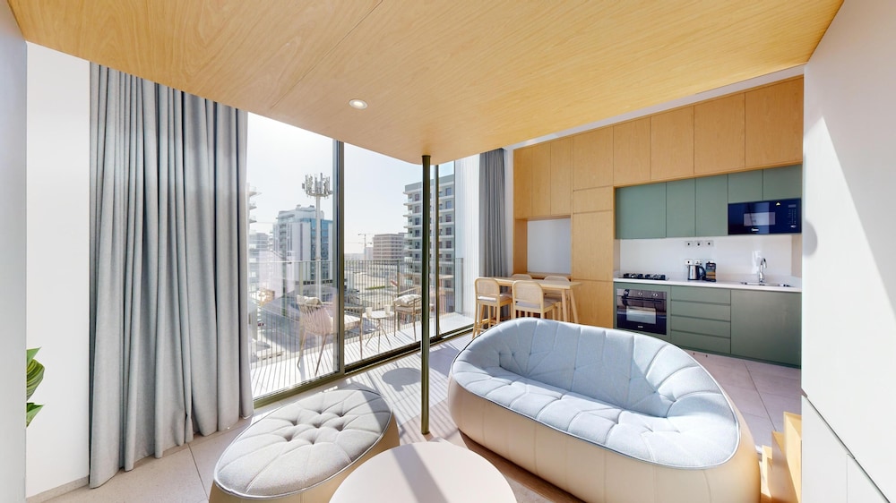 Deluxe Loft, 1 Bedroom, Private Bathroom, City View photo 1