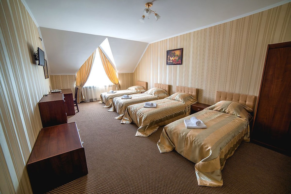 Standard Room, Multiple Beds