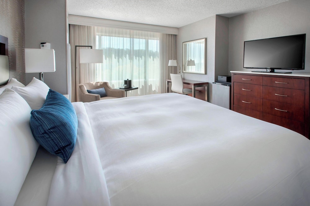 Room, 1 King Bed - Photo 1