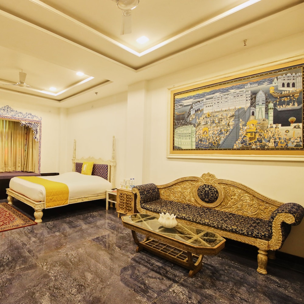 Palace Suite - Photo 4