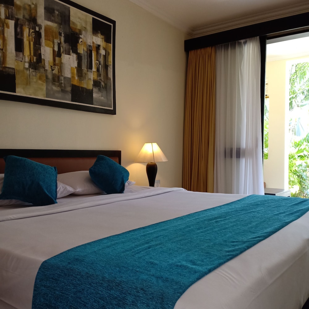 Standard Room (Double Bed) - Photo 13