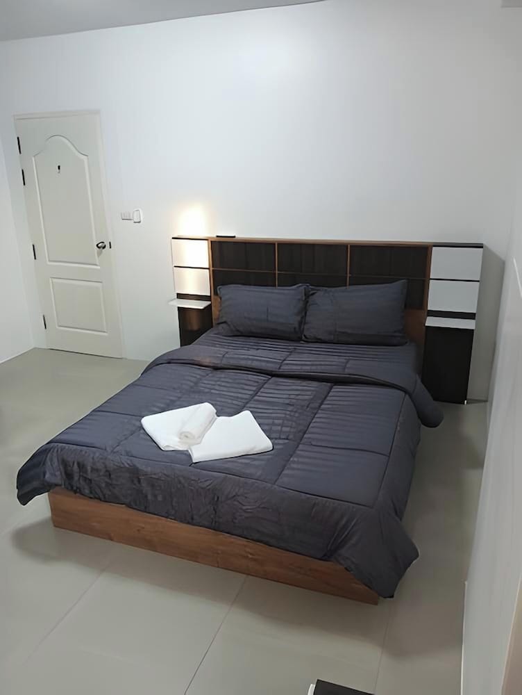 Standard Double Room, Private Bathroom, City View