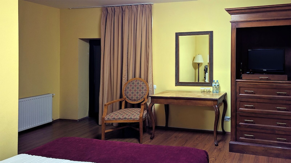 Standard Double Room, Balcony photo 2