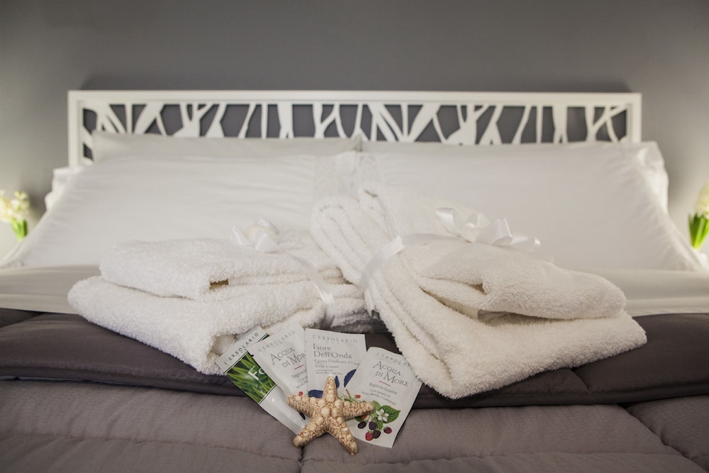 Design Double or Twin Room, City View photo 2