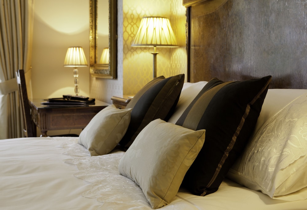 Deluxe Room, 1 King Bed (Skelwith) photo 3