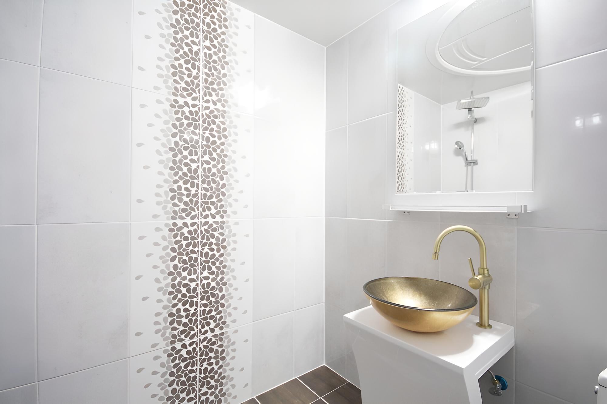 Room (Standard Room) - Photo 16