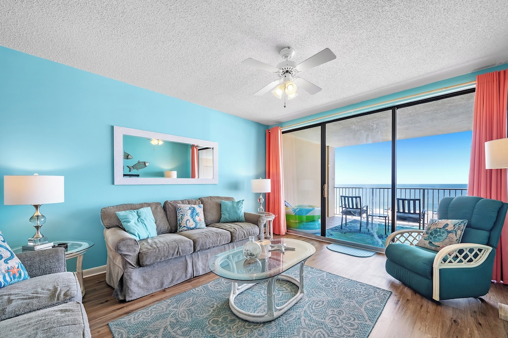 Signature Condo, Balcony, Beach View
