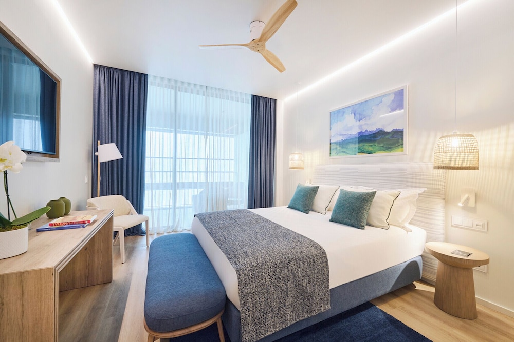 Double Room, Balcony, Sea View