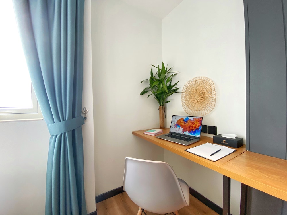 Business Twin Room - Photo 2