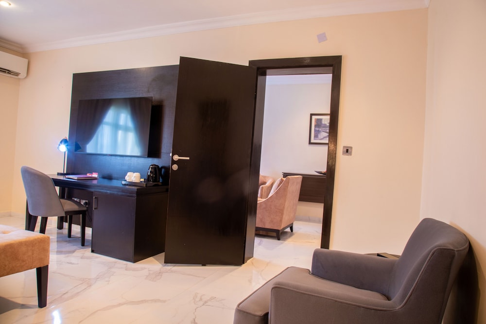 Executive Room, 1 King Bed photo 2