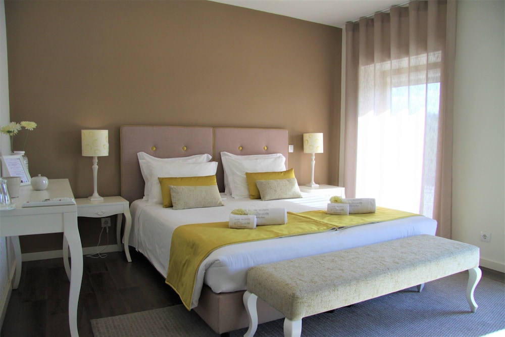 Standard Double Room, Pool View photo 1