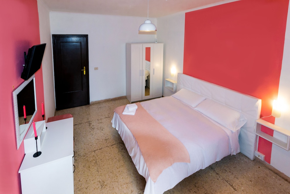 Double Room, Private Bathroom photo 2