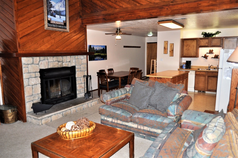 Condo, Multiple Beds (Buffalo Ridge 2 Bedrooms 1 Loft BRBF)