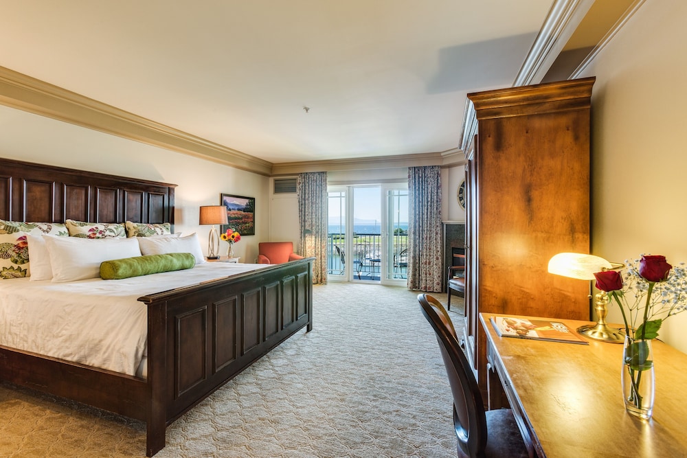 Room, 1 King Bed, Bay View photo 1