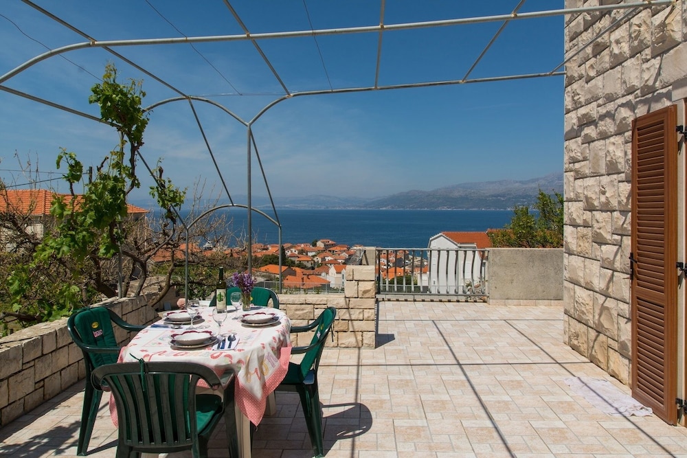 Apartment (Katija - sea view - A1(2+1))