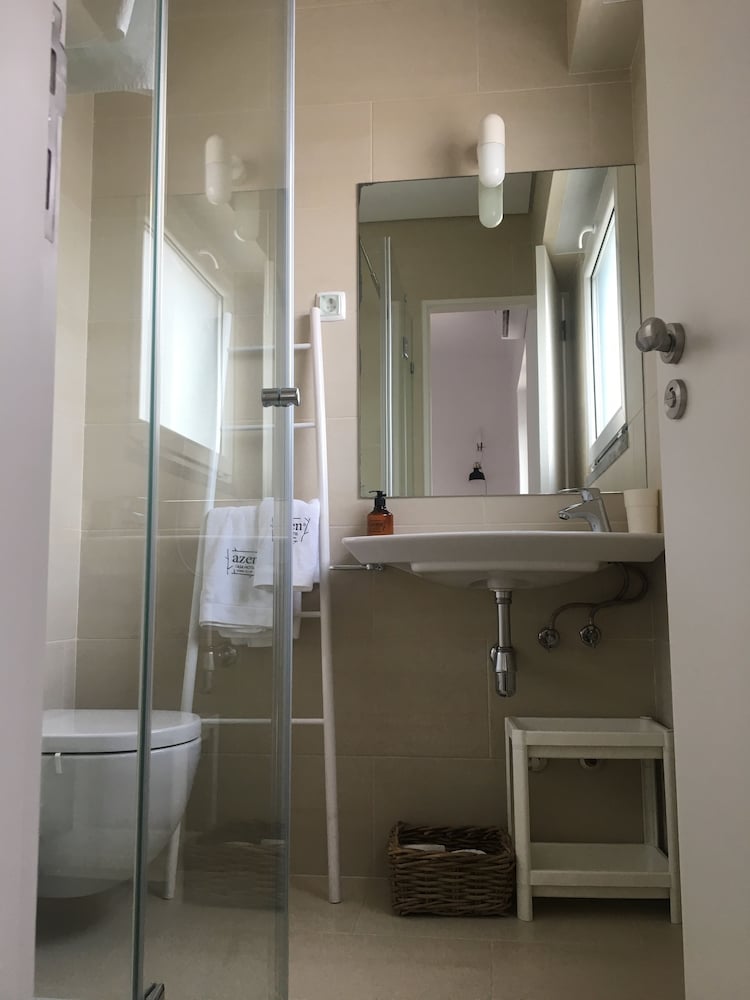Economy Double or Twin Room, 1 Bedroom, Private Bathroom photo 2