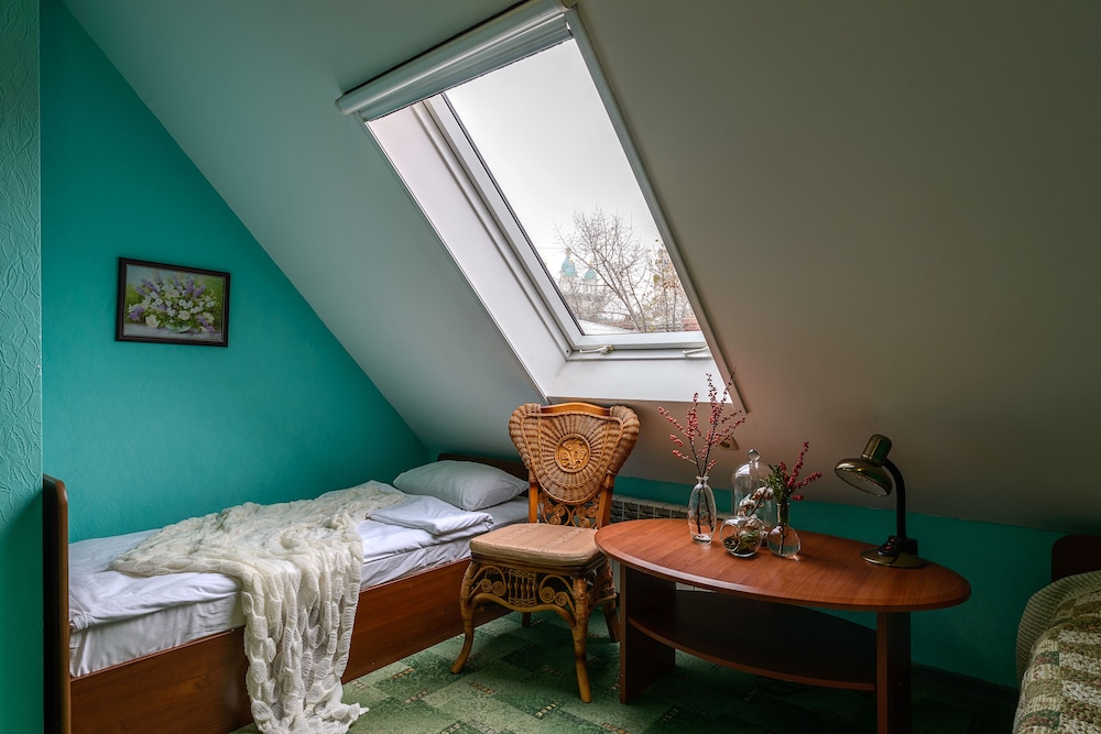 Standard Twin Room photo 2