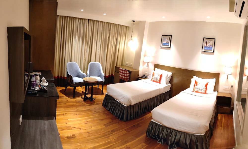 Premium Twin Room - Photo 5