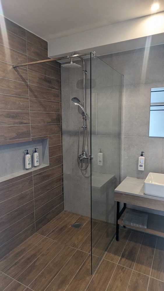 Double Room | Superior Pool & Sea Front photo 2