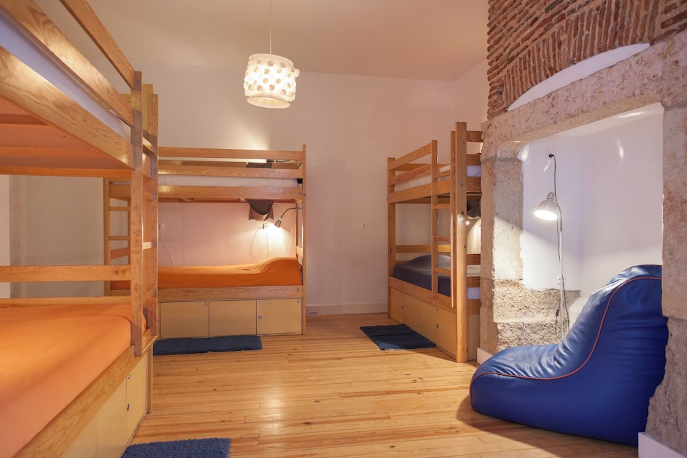 Standard Shared Dormitory, Multiple Beds photo 1