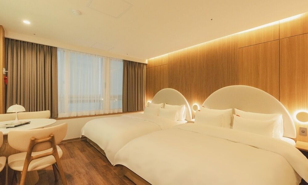 Superior Twin Room